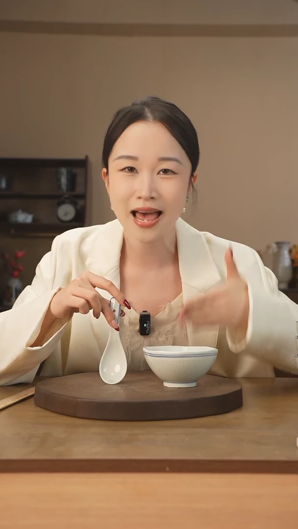 【闪购商品】碗钻纹翅碗+钻纹小勺（唐白）