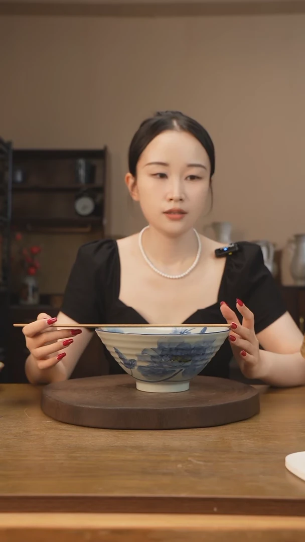 【闪购商品】碗8寸斗笠螺纹大面碗(青花牡丹)