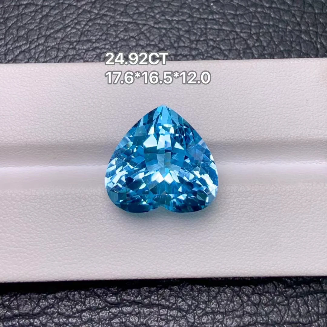 24.90克拉天然圣玛利亚色托帕石爱心精切工艺精湛满火彩全净体