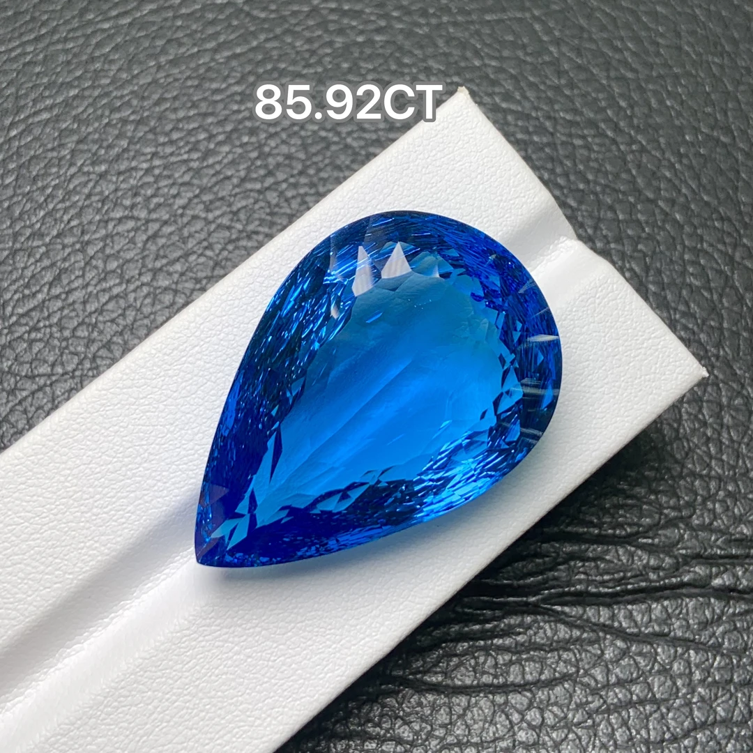 85.92克拉左右天然瑞士蓝托帕石裸石水滴形欧切大克拉收藏级好货