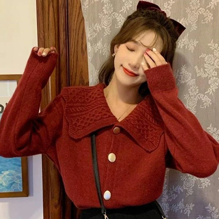 氛围感~#8602新年红百搭气质娃娃领百搭加厚单排扣毛衣外套