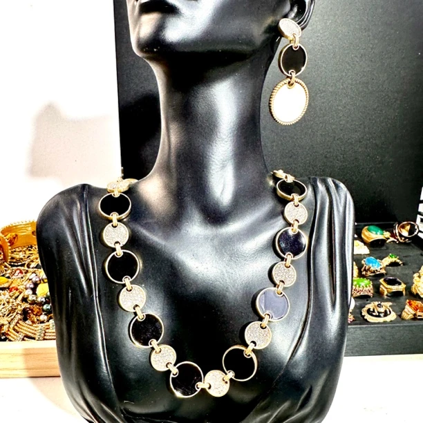 铜贝壳项链 复古风黄铜项链气质百搭个性甜酷颈链小圆片拼接套装