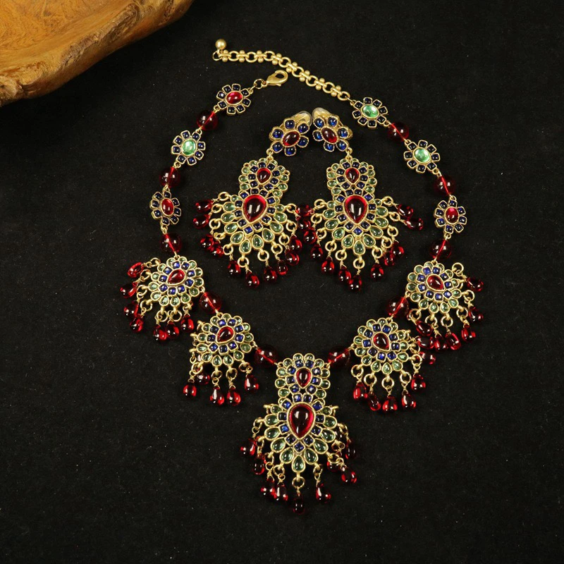 铜合金项链 宫廷风重工高级感优雅大气精致项链套装时尚个性饰品