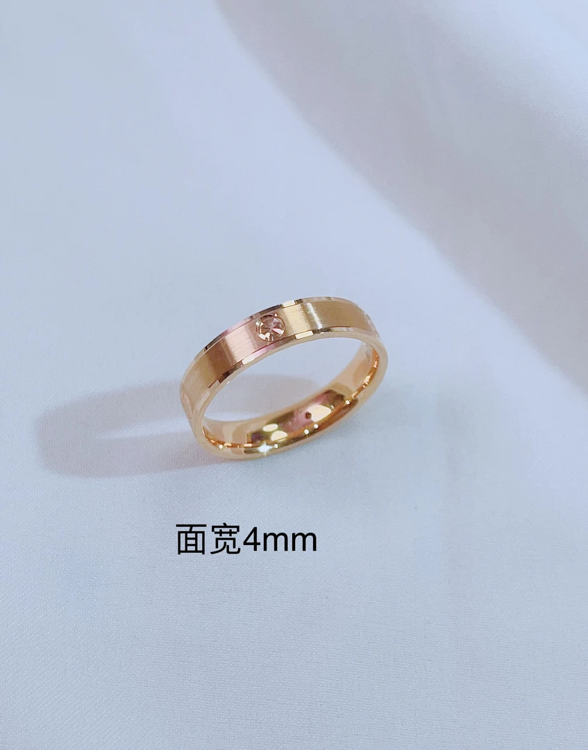 18K金戒指（哑面戒指）偏小建议拍首饰大一码
