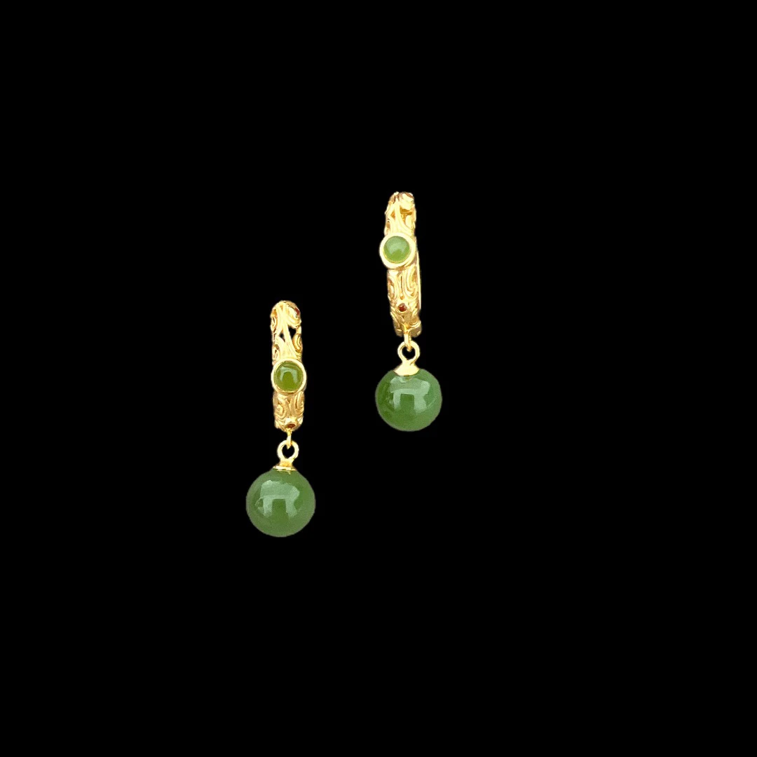 F4468和田玉耳坠孤品