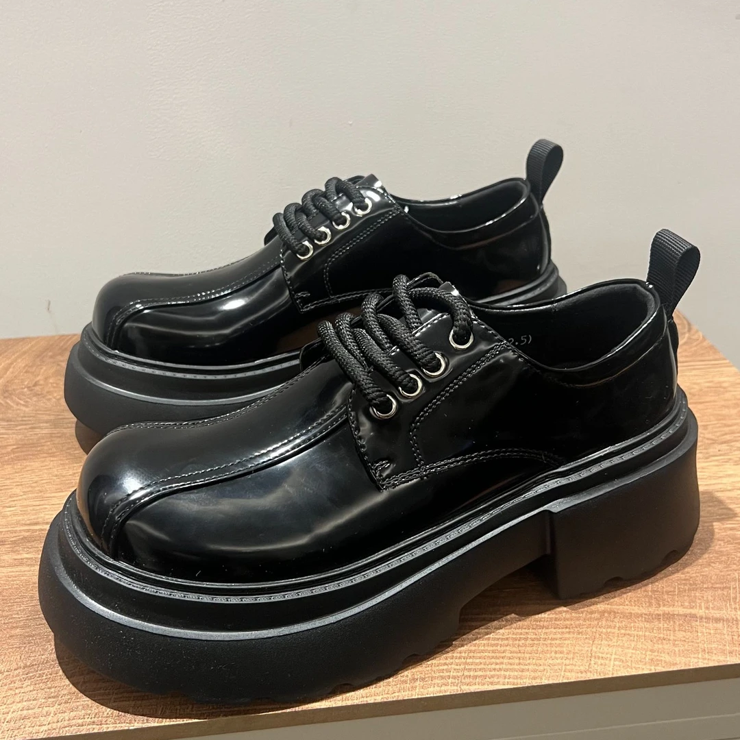 2024英伦风黑色时尚百搭圆头厚底学院风粗跟增高复古英伦休闲皮鞋