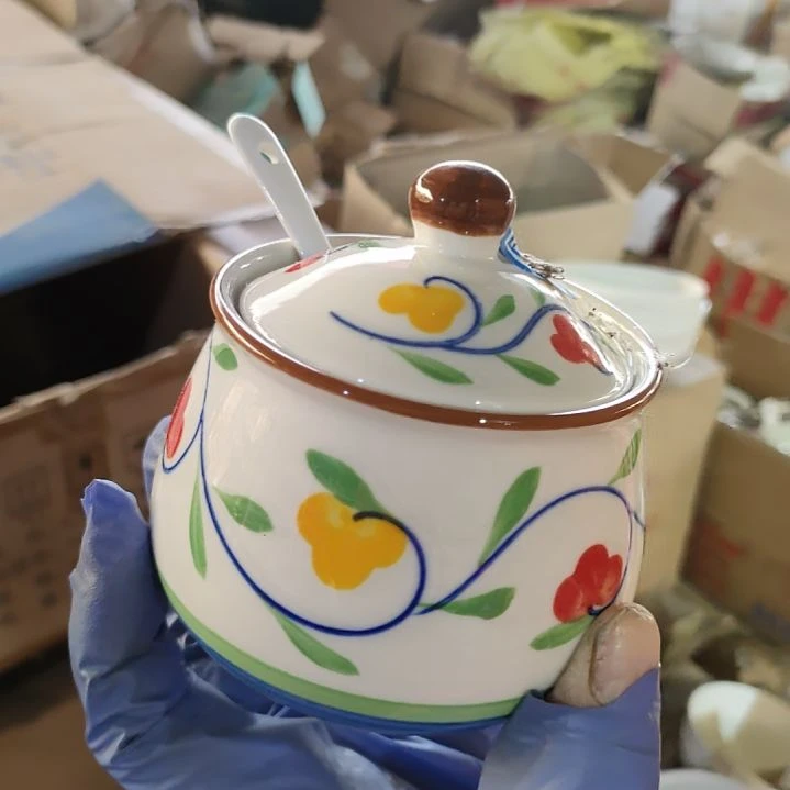 摆件陶瓷盘子碗啥都有