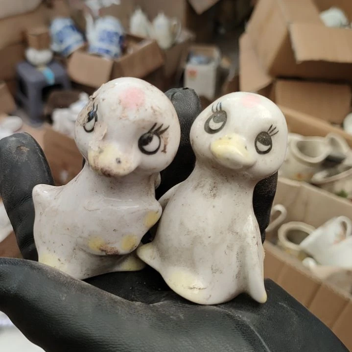 摆件陶瓷盘子碗啥都有