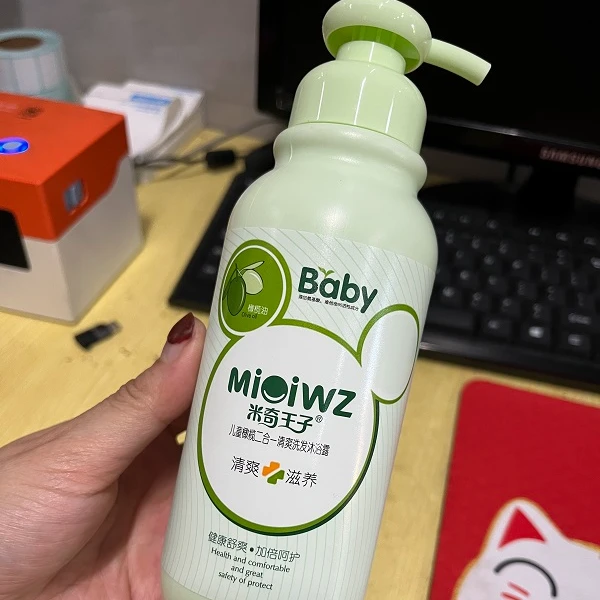 米奇王子清爽保湿沐浴露