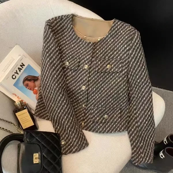 高端斜纹小香风外套女春秋季2024新款法式复古圆领短款上衣N090