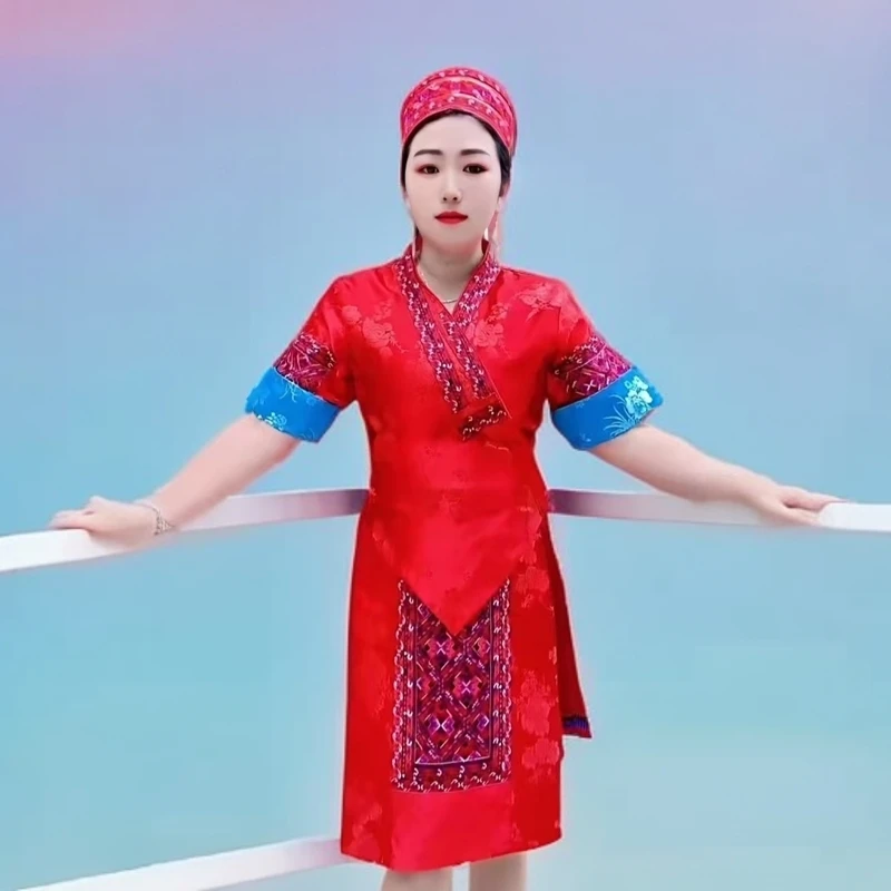 芦笙妹民族服装女装红色套装新款日常酒席套装时尚气质