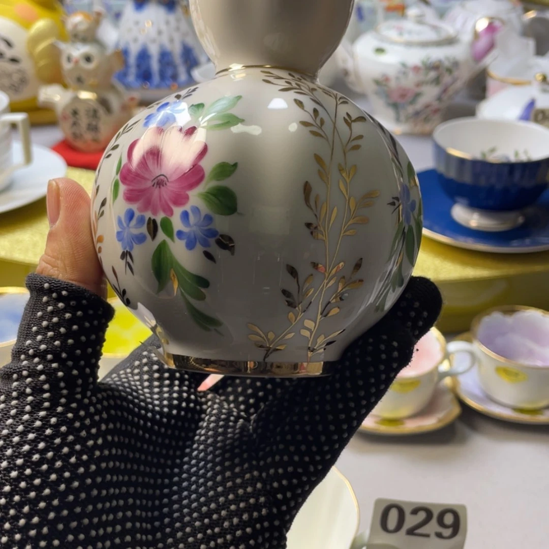 【闪购商品】骨瓷庞*111