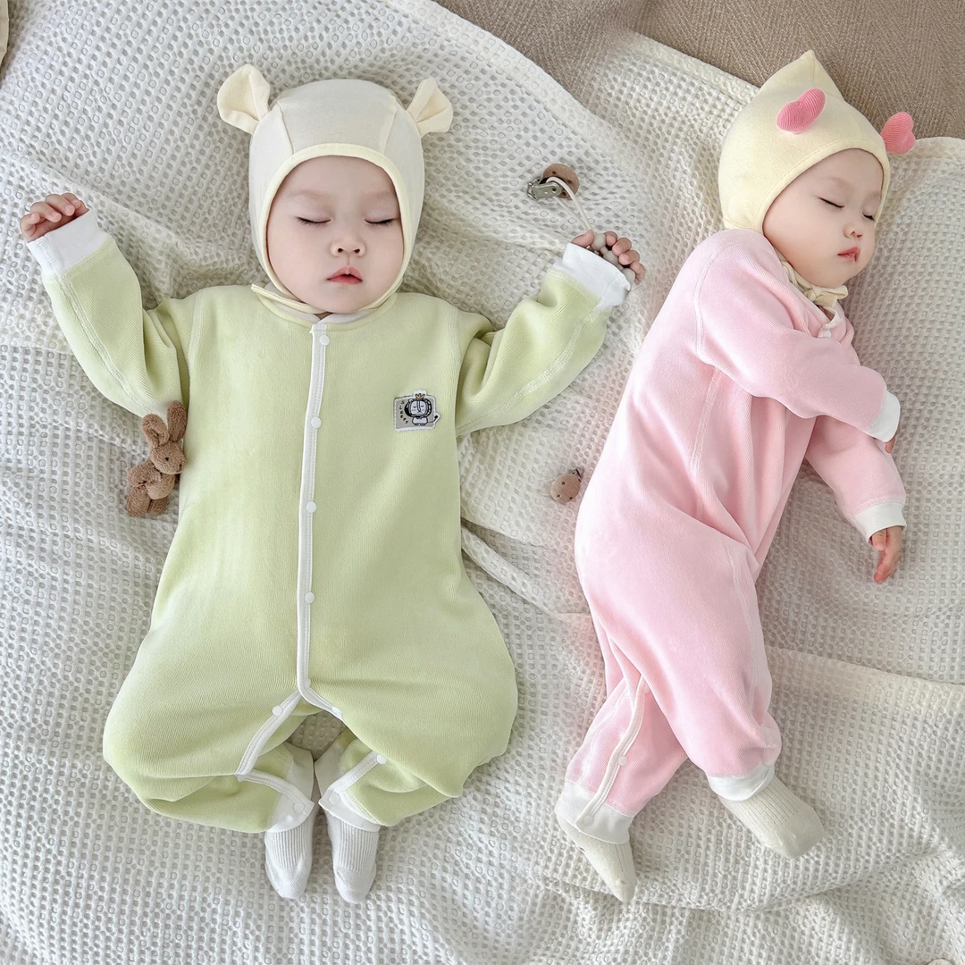 新生儿无骨双面一体绒婴儿连体哈衣秋冬打底内搭绒新生儿保暖哈衣