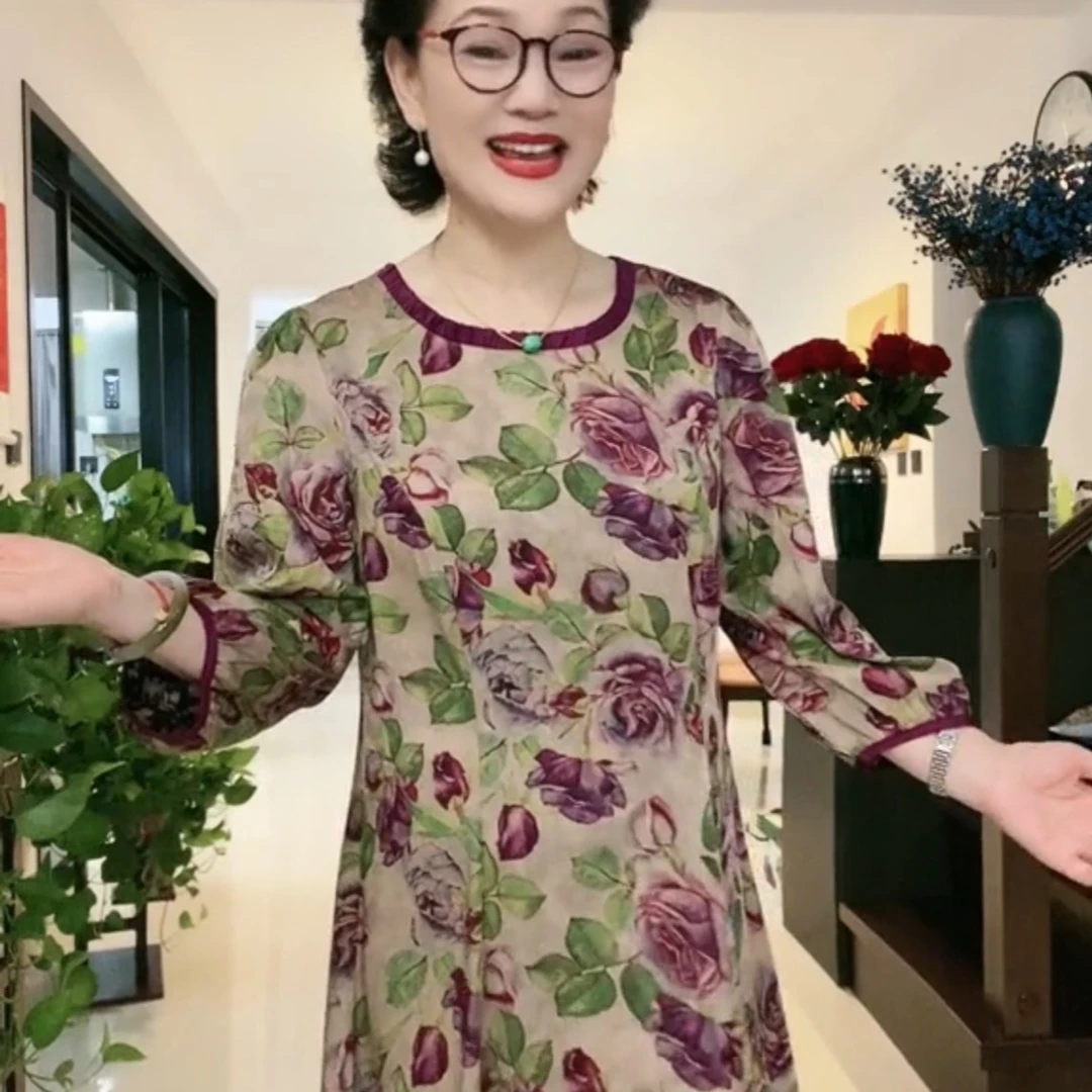 清仓唐姐优选妈妈装气质优雅玫瑰花连衣裙b989