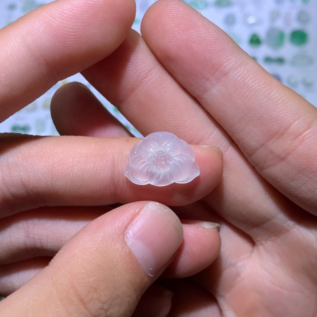 【闪购商品】翡翠翡翠裸石未镶嵌偶*荷