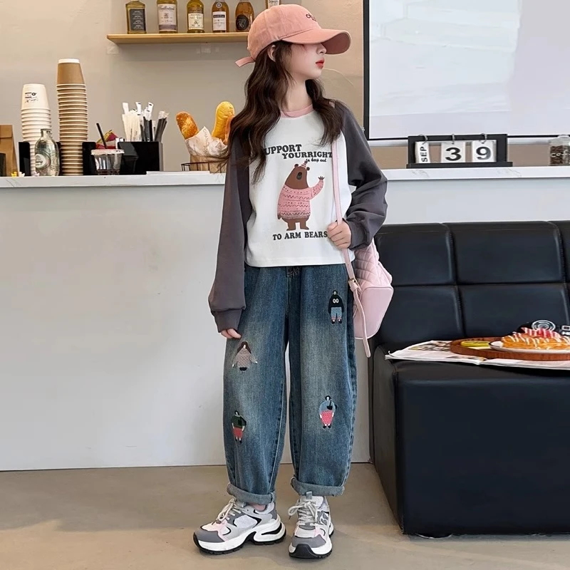 女童秋季卡通牛仔裤2024新款春秋装中大童女孩时尚洋气宽松老爹裤