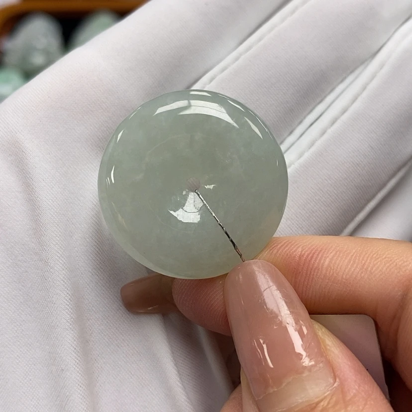 【闪购商品】翡翠颈饰未镶嵌平安扣