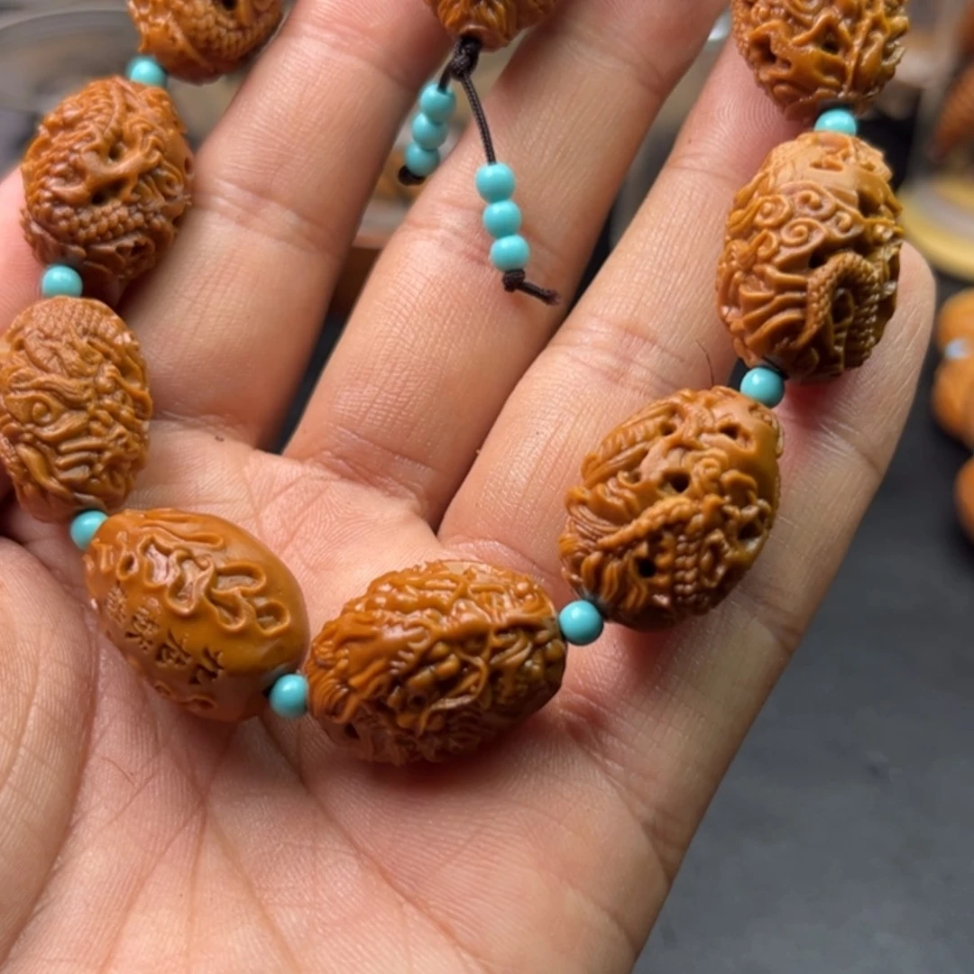 【闪购商品】橄榄核吊坠