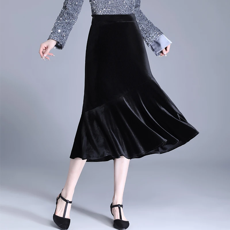 金丝绒半身裙法式气质绝美鱼尾裙女裙子2025春秋新款小个子包臀裙