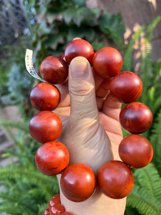 压箱底的火焰红大手工珠手串，原矿哟，这么大的属实不好配！