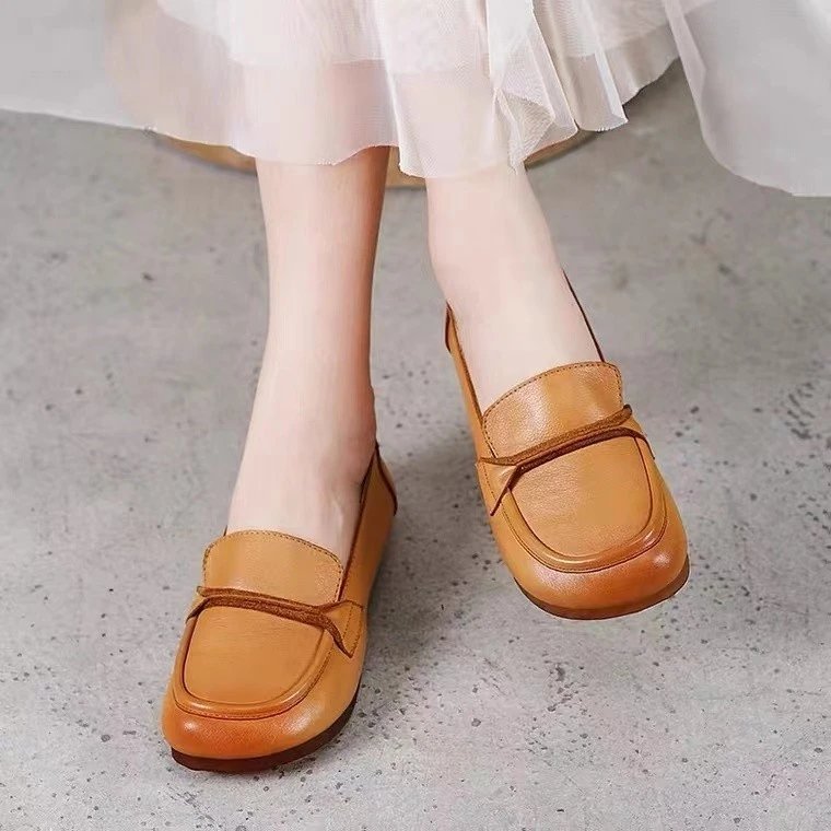 新款复古女鞋头层浅口圆头平底单鞋休闲舒适牛筋底百搭妈妈款皮鞋