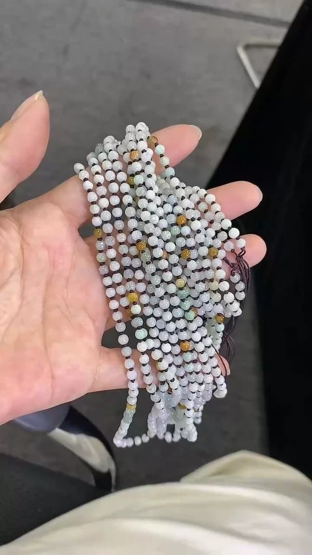 【闪购商品】翡翠手串未镶嵌发一件
