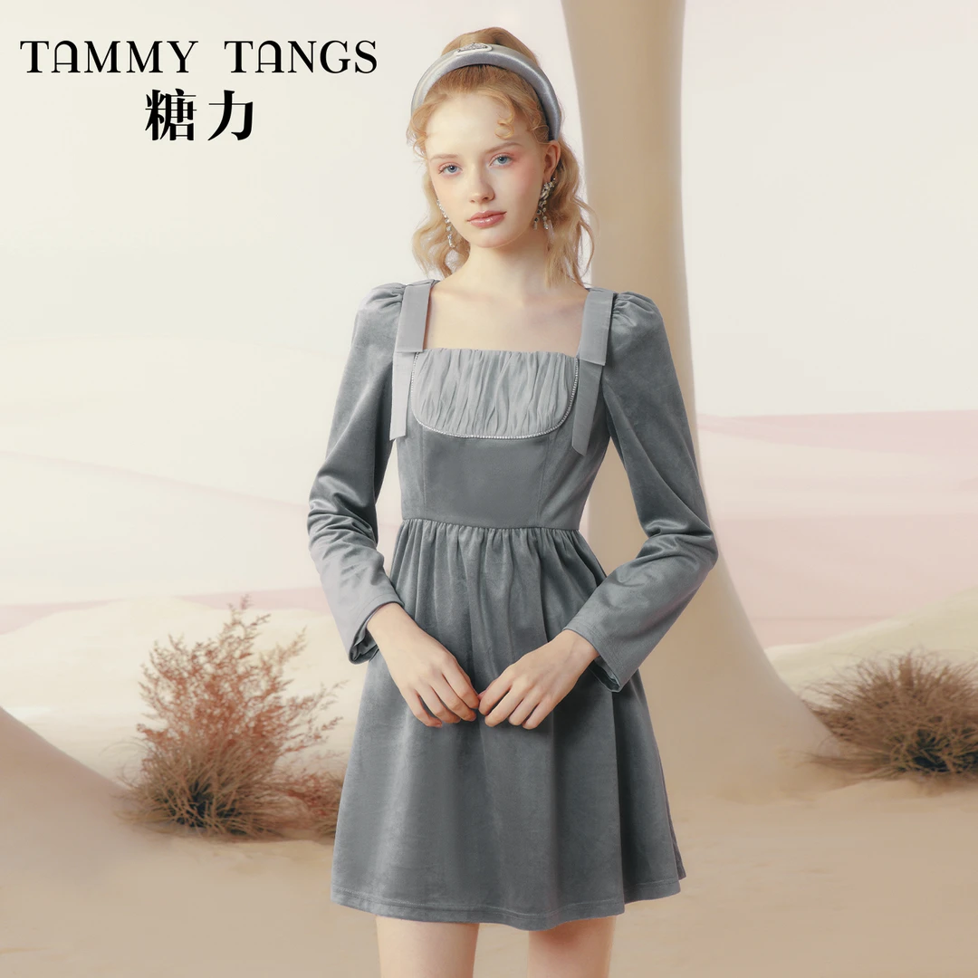 【高高-专属】糖力秋冬长袖公主裙显瘦钻饰方领光泽丝绒连衣裙女