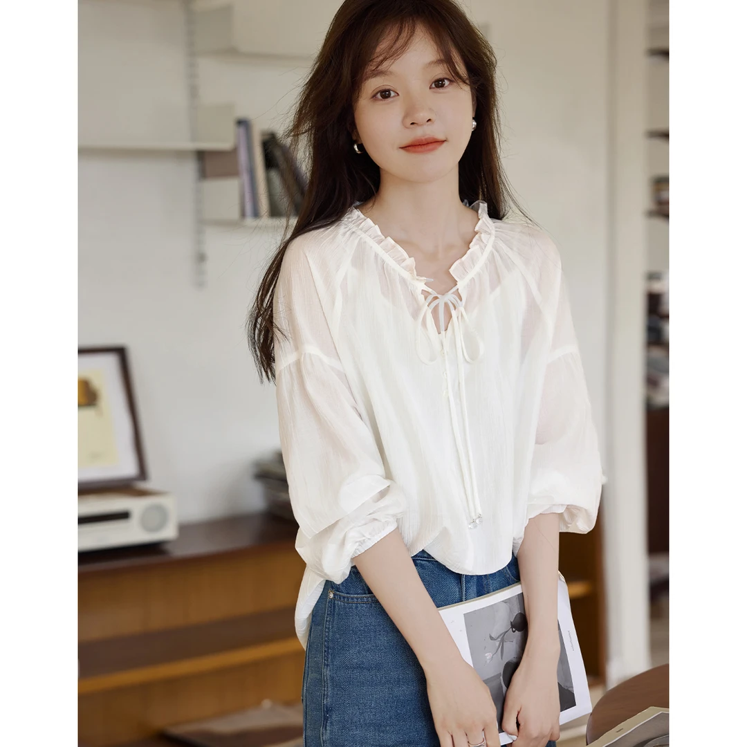 沫晗依美【奥莱】休闲套头衬衫2024年秋季廓形感圆领木耳边系带衬衫