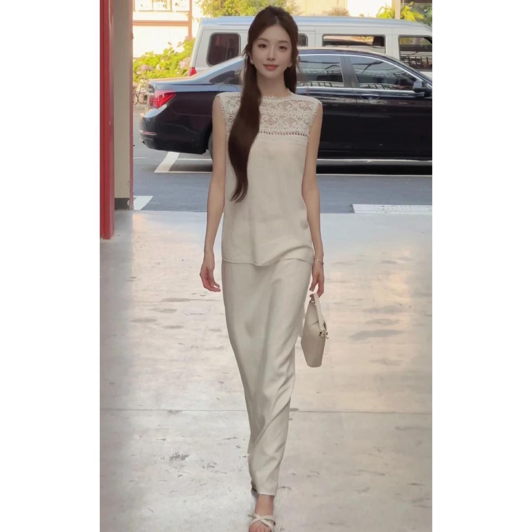 ELEVEN《白玉兰山》浪漫法风拼接蕾丝镂侧交叉系带无袖上衣