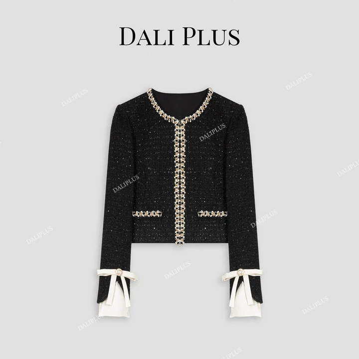 DALI PLUS重工轻奢钉珠链接法式黑色小香风蝴蝶结袖外套-D4ST0113