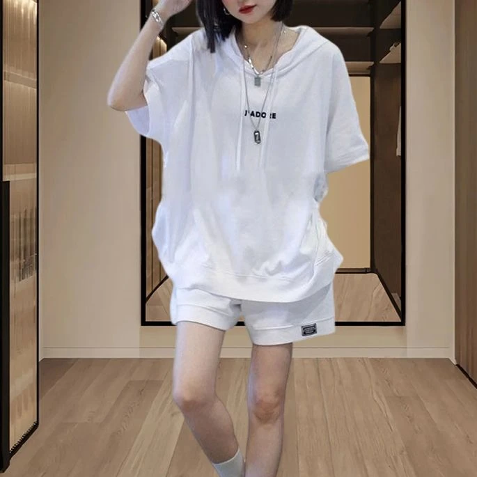 休闲套装女款2025夏天衣服一整套上档次大码阔腿裤两件套欧货时髦