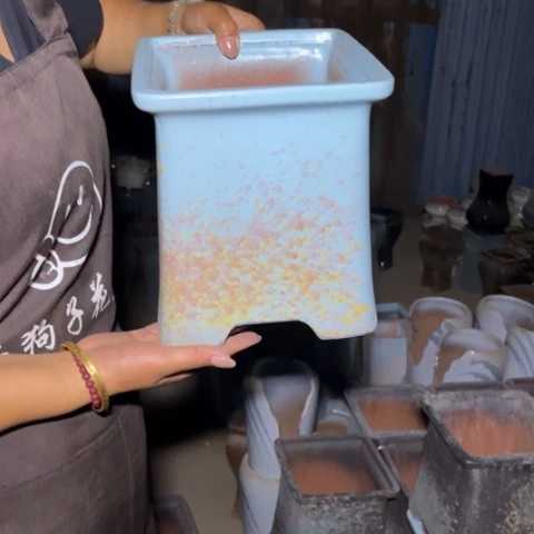 红陶20CM以下口20高23瑕疵