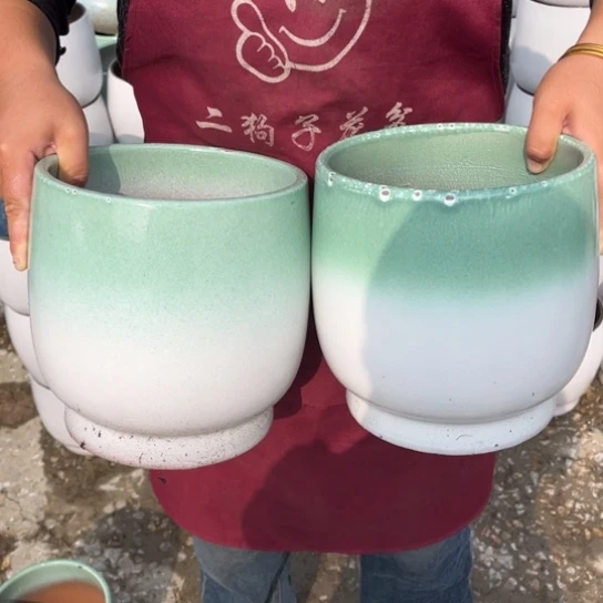 红陶20CM以下口19高21瑕疵