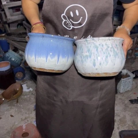 红陶20CM以下口18高13瑕疵