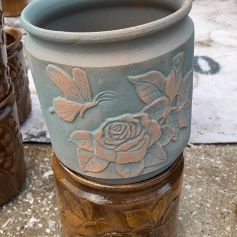 红陶20CM以下口19高21瑕疵