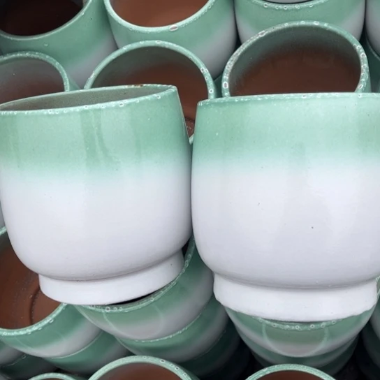 红陶20CM以下口19高21瑕疵