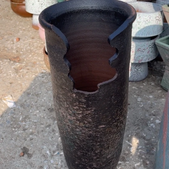 红陶20CM以下口16高40瑕疵