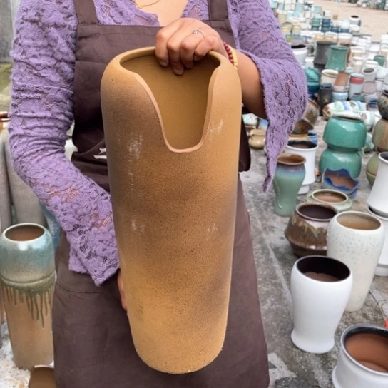 红陶20CM以下口12高44