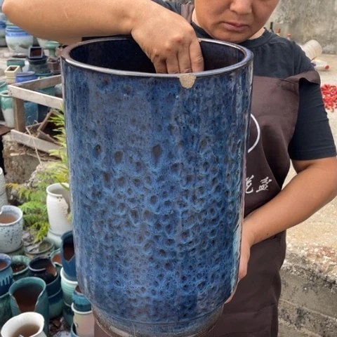 红陶20CM以下口25高42瑕疵