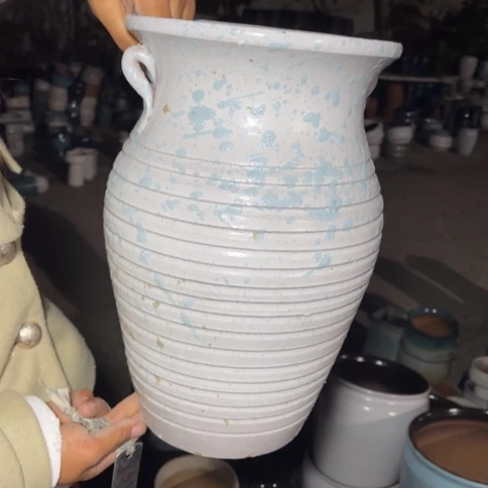 红陶口20高32瑕疵