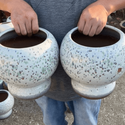 红陶20CM以下口15高22瑕疵