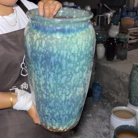 红陶20CM以下口20高41瑕疵