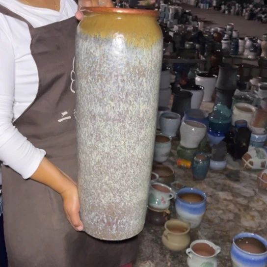 红陶20CM以下口16高51