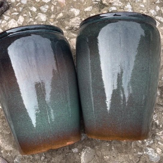 红陶20CM以下口17高26瑕疵