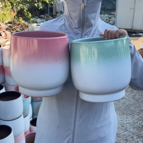 红陶20CM以下口19高21瑕疵