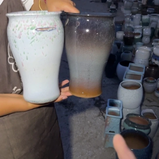 红陶20CM以下口15高26瑕疵