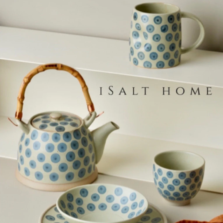 出丹麦大牌复古手绘蓝莓家用粗陶餐盘碗马克杯手握杯牛奶杯