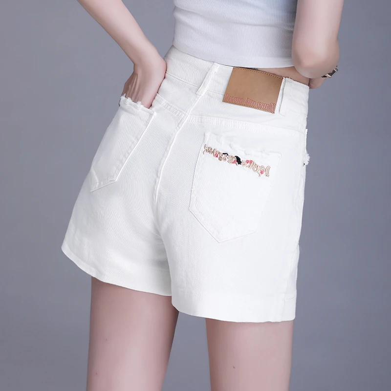 白色刺绣外穿短裤女薄款2024年夏季新款高腰显瘦时尚磨破百搭热裤