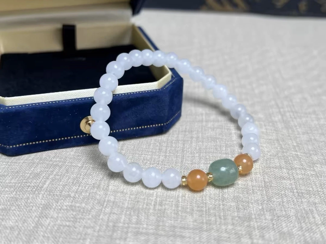 天然新疆白玉手串