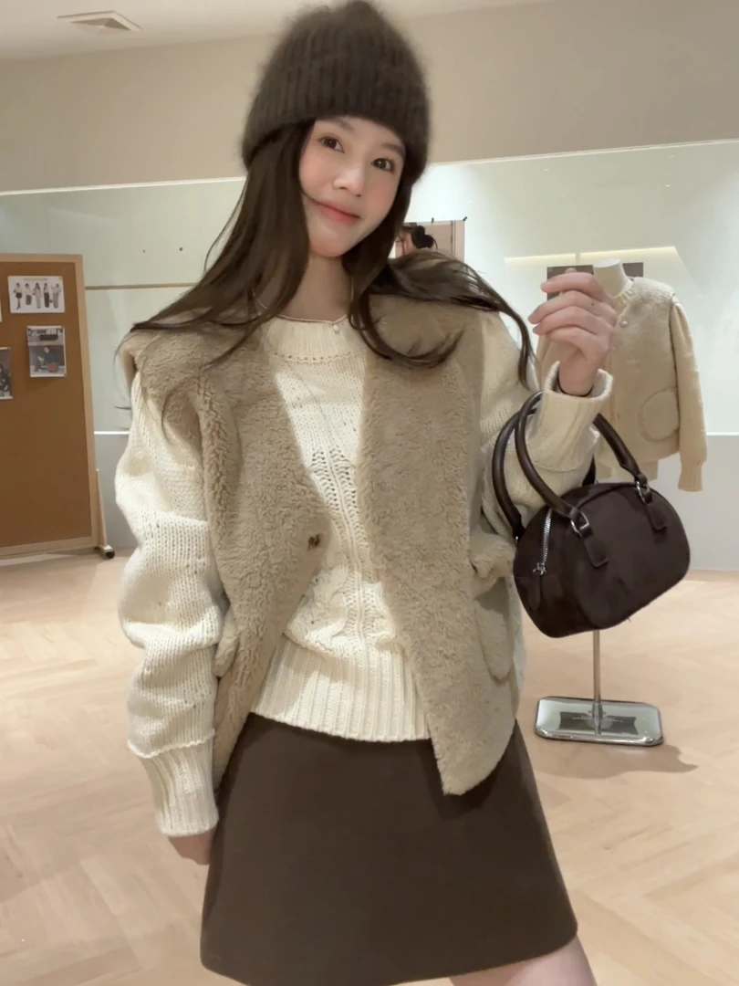 【花花】维尼马甲~东大门时尚简约皮毛一体V领宽松显瘦马甲